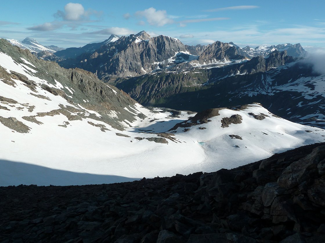 #25 Col du Montet : Vue au Nord sur le Glacier des Sources de l Col du Montet : Vue au Nord sur le Glacier des Sources de l'Isère et le secteur Prariond, Bassagne, Bazel...