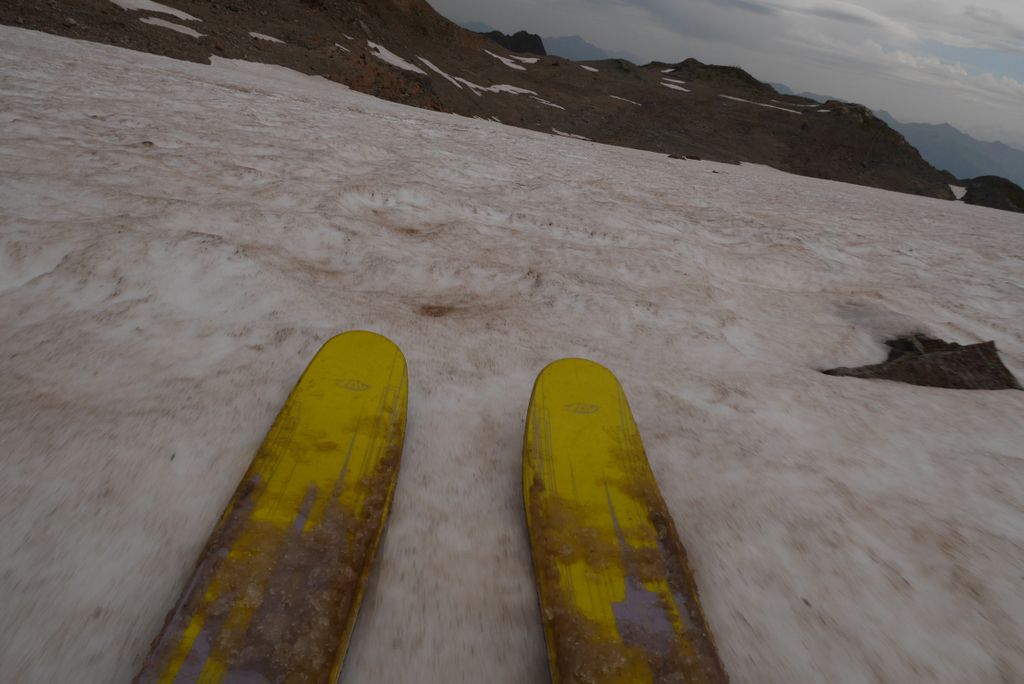 #12 Etendard : Une neige pas très immaculée Etendard : Une neige pas très immaculée