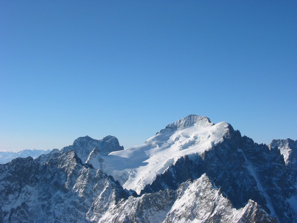 #2 La Barre des Ecrins : La Barre des Ecrins vu de la pointe Brevoort La Barre des Ecrins : La Barre des Ecrins vu de la pointe Brevoort