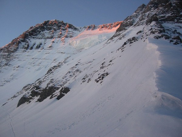 #2 Couloir des Italiens : Lever de soleil sur le couloir des italiens (depuis le col de la grande Casse) Couloir des Italiens : Lever de soleil sur le couloir des italiens (depuis le col de la grande Casse)