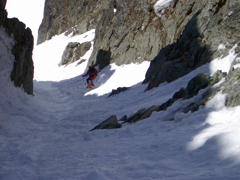 #9 Couloir dulong de Rosnay : Moms dans le tiers supérieur. Couloir dulong de Rosnay : Moms dans le tiers supérieur.