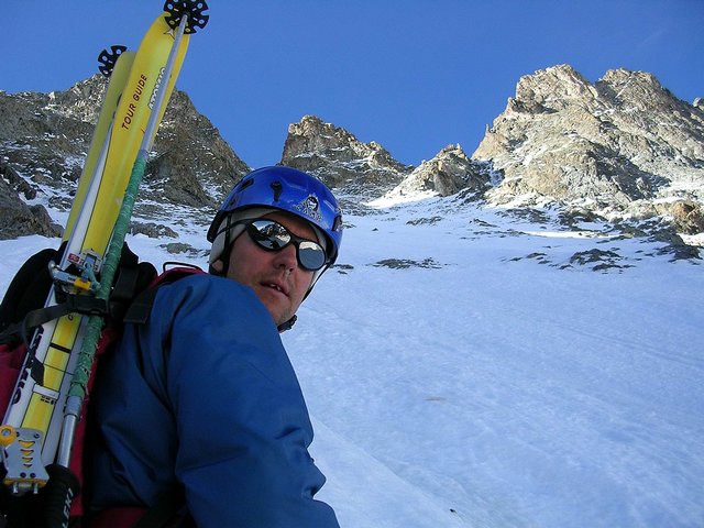 #8 Dave : David au pied de la face qui monte au col de l Dave : David au pied de la face qui monte au col de l'ange(pas visible du bas)
