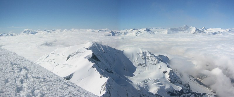 #4 Dome de la Sache : Panoramique du dome de la Sache, vu du sommet du Mont Pourri avec un le dome de la Platière à droire un 4.3E1 de 300m à faire Dome de la Sache : Panoramique du dome de la Sache, vu du sommet du Mont Pourri avec un le dome de la Platière à droire un 4.3E1 de 300m à faire