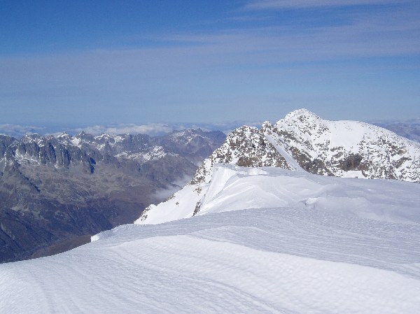 Pic de l'Etendard : Belle vue de profil