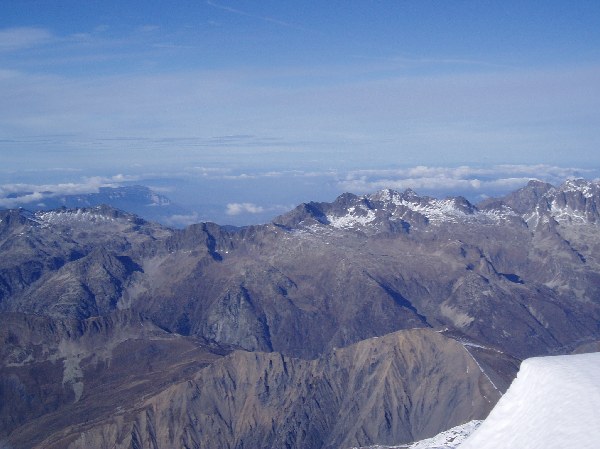 Le Côte belle : Côte belle, Aiguillettes de Vaugany et Rocher Blanc: peu ou pas de neige en versants sud et est