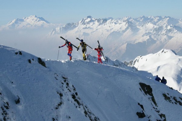 #2 sommet du Grand Mont : les chamois sur l sommet du Grand Mont : les chamois sur l'arrête juste avant le sommet