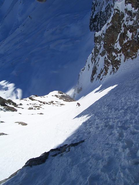 Montée : Yvain dans le milieu, entre ombre et soleil