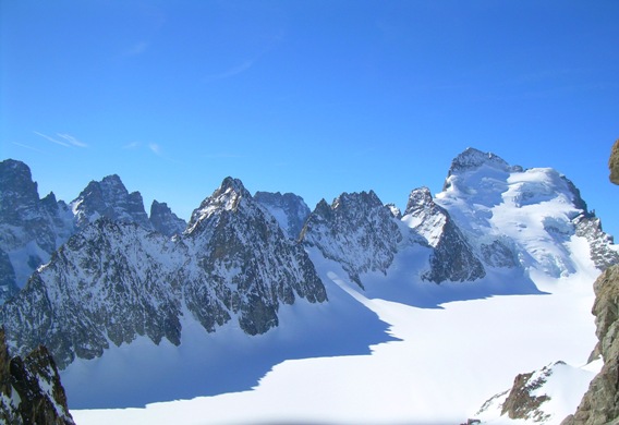 #10 Et voilà la magnifique vue que nous avions au sommet...les Ecrins, Pic sans Nom, Ailefroide, le bonheur Et voilà la magnifique vue que nous avions au sommet...les Ecrins, Pic sans Nom, Ailefroide, le bonheur