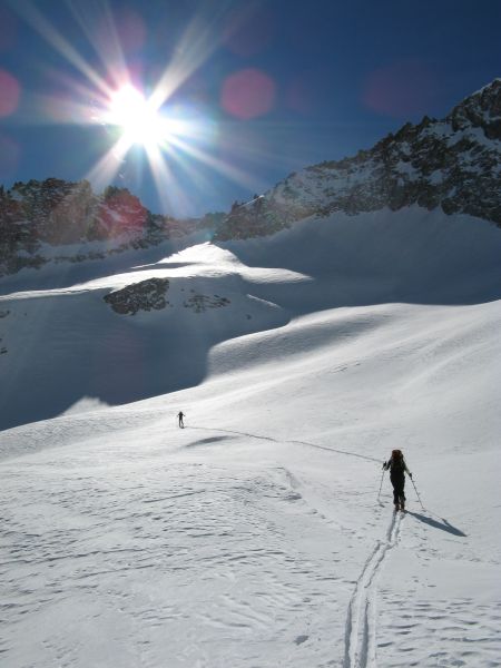 #9 Col des Berches : On est bien ici... Seuls !
Hormis une trace de montée de personne qui ont dû faire la traversée Col des Berches : On est bien ici... Seuls !
Hormis une trace de montée de personne qui ont dû faire la traversée