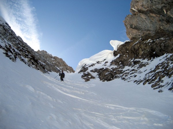 #2 Jolie corniche : On va skier rive droite ... Jolie corniche : On va skier rive droite ...