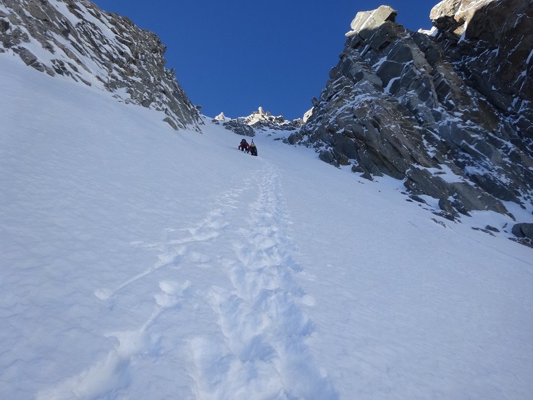 Deux english sympatiques me font la trace après un but rimaye dans le couloir de droite