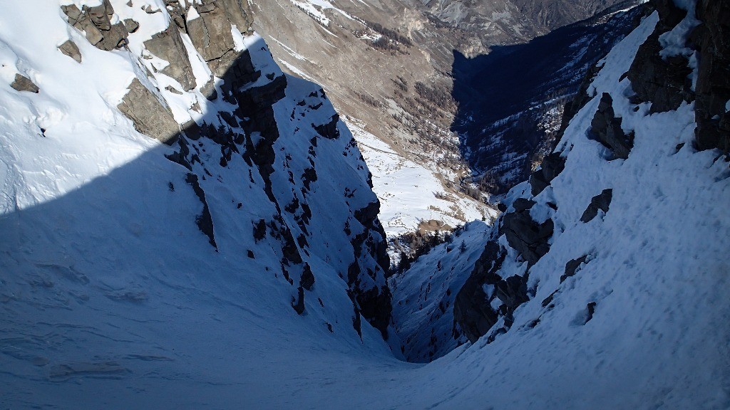 #7 Plongée dans le trou noir Plongée dans le trou noir