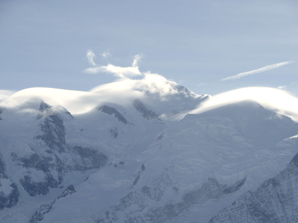 Lenticulaires sur Mont Blanc 