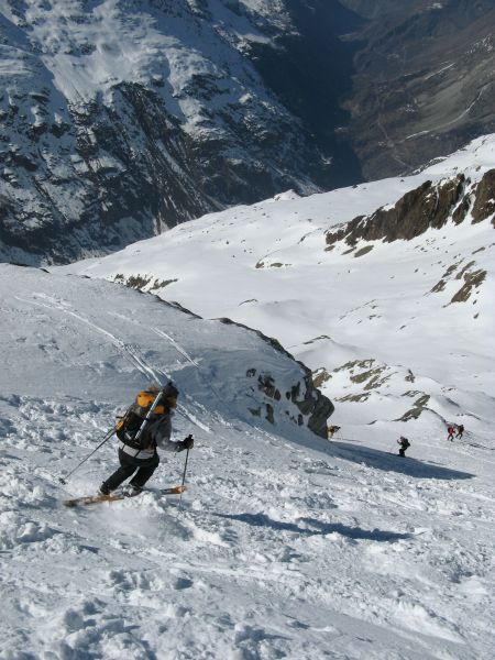 #10 Sur le glacier : Ca semble mort bon ! Mais c Sur le glacier : Ca semble mort bon ! Mais c'est là que la neige était la "moins" bonne.