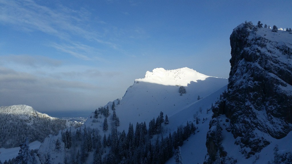 #2 Le soleil se lève sur le Petit Som Le soleil se lève sur le Petit Som