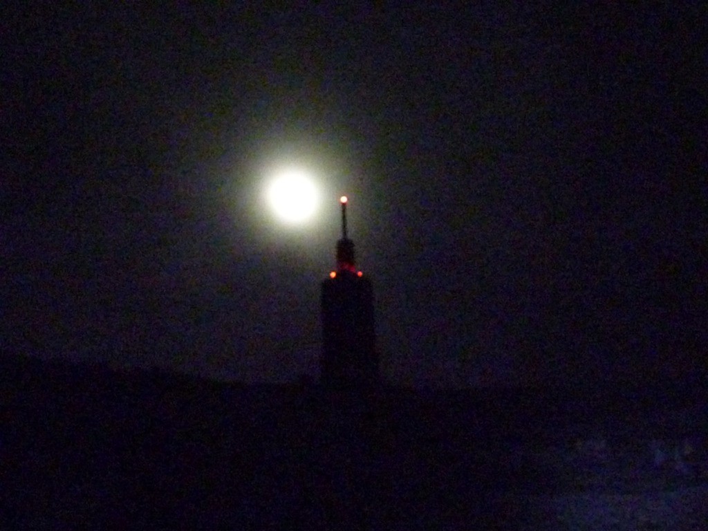 Clair de lune au Ventoux