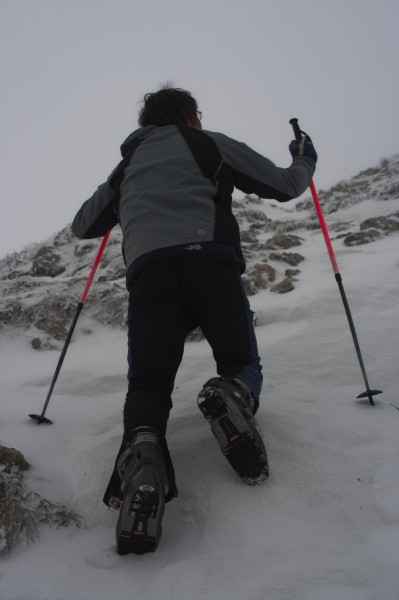 #3 sur l sur l'arête : Bernard à l'assaut du sommet!