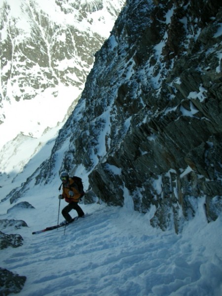 Col de Burlan : Passage en escalier obligatoire.. manque un peu de neige..