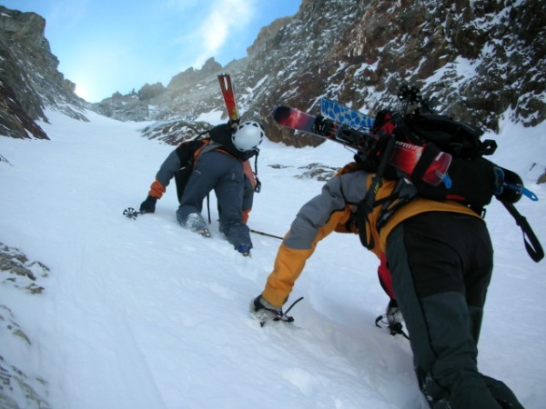 Col de Burlan : début de la longue montée...