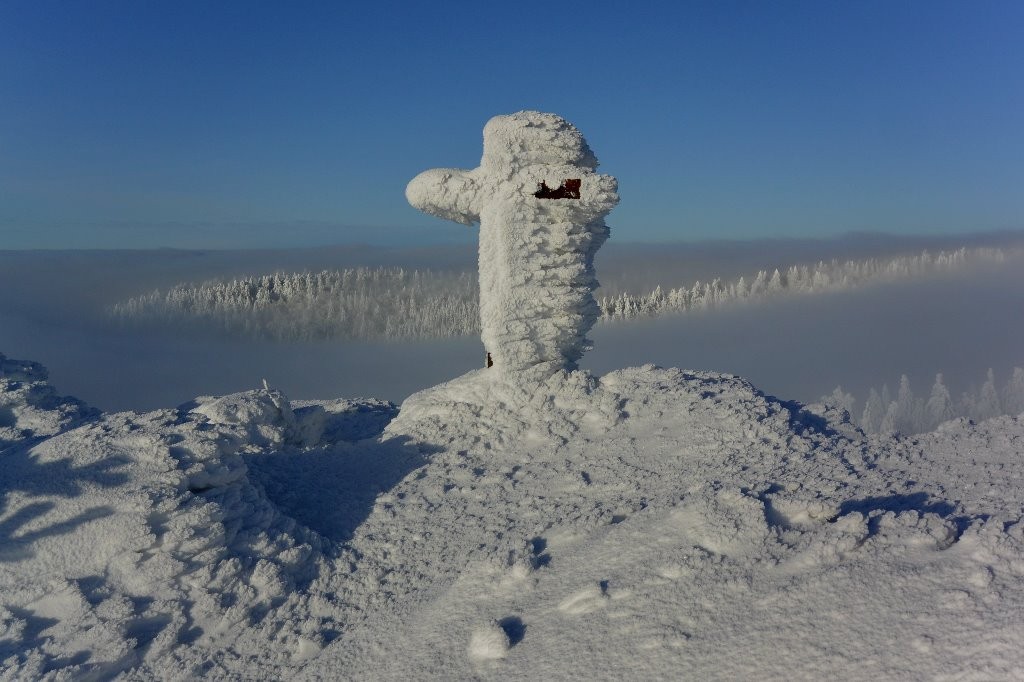 #4 Arrivée au crêt de la chèvre, au soleil Arrivée au crêt de la chèvre, au soleil