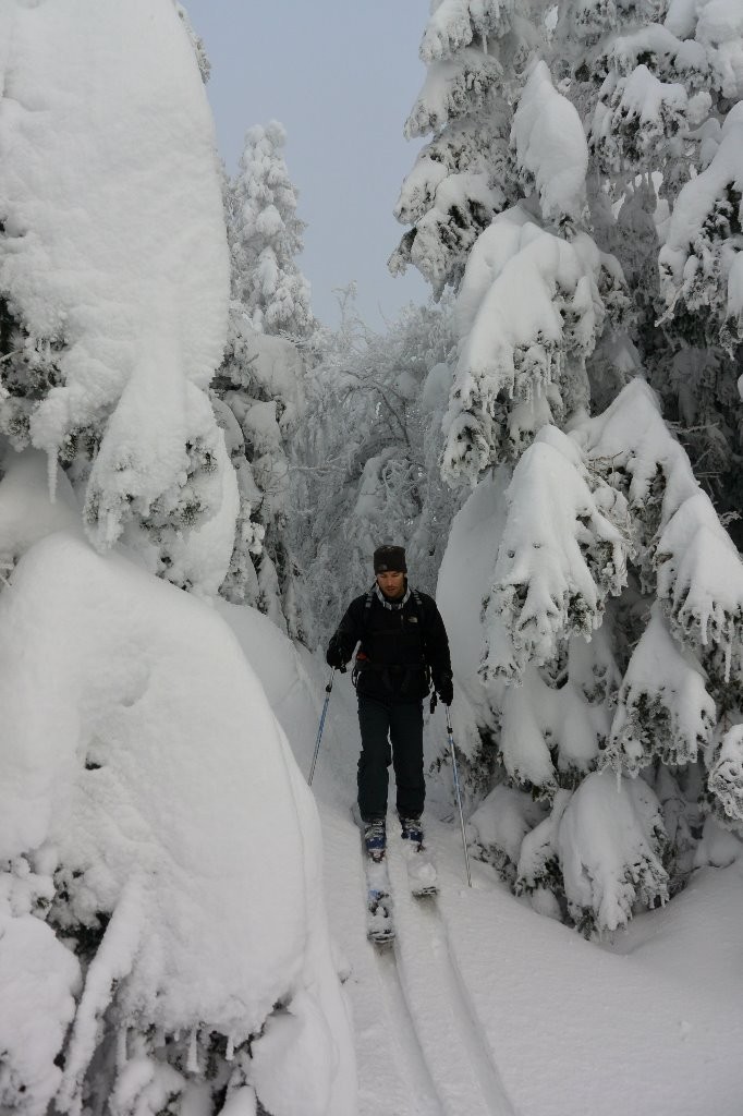 #3 Gros enneigement sous les crêtes sommitales Gros enneigement sous les crêtes sommitales