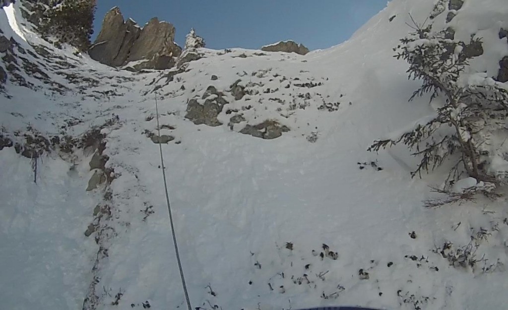 #1 vue du rappel avant le ressaut rocheux vue du rappel avant le ressaut rocheux