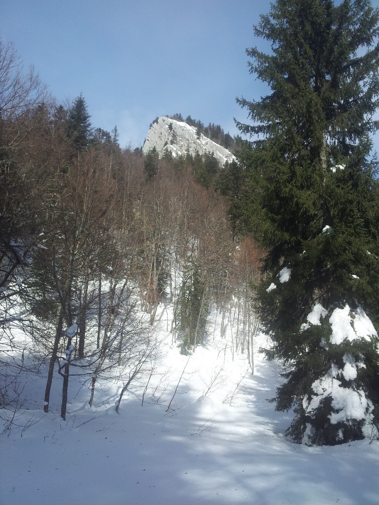 sous le rocher du pan ou cime de la charrière