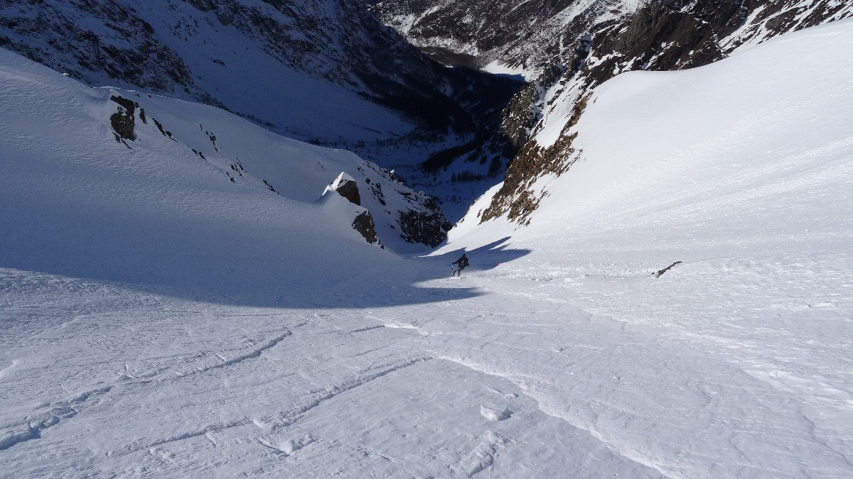 #12 Long et soutenu, il fait 500m... pas Al, le couloir... Long et soutenu, il fait 500m... pas Al, le couloir...