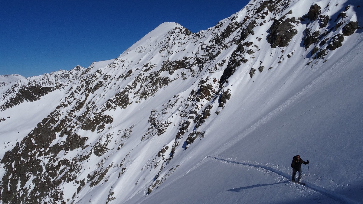 vue sur les Rochers du Lac