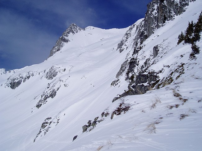 Le sommet : Vue du col du Loup.