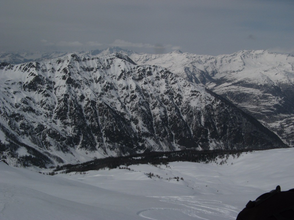 #12 Belle descente en poudreuse**** Belle descente en poudreuse****