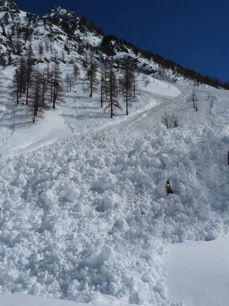 Grosse coulée sous la Maladecia.