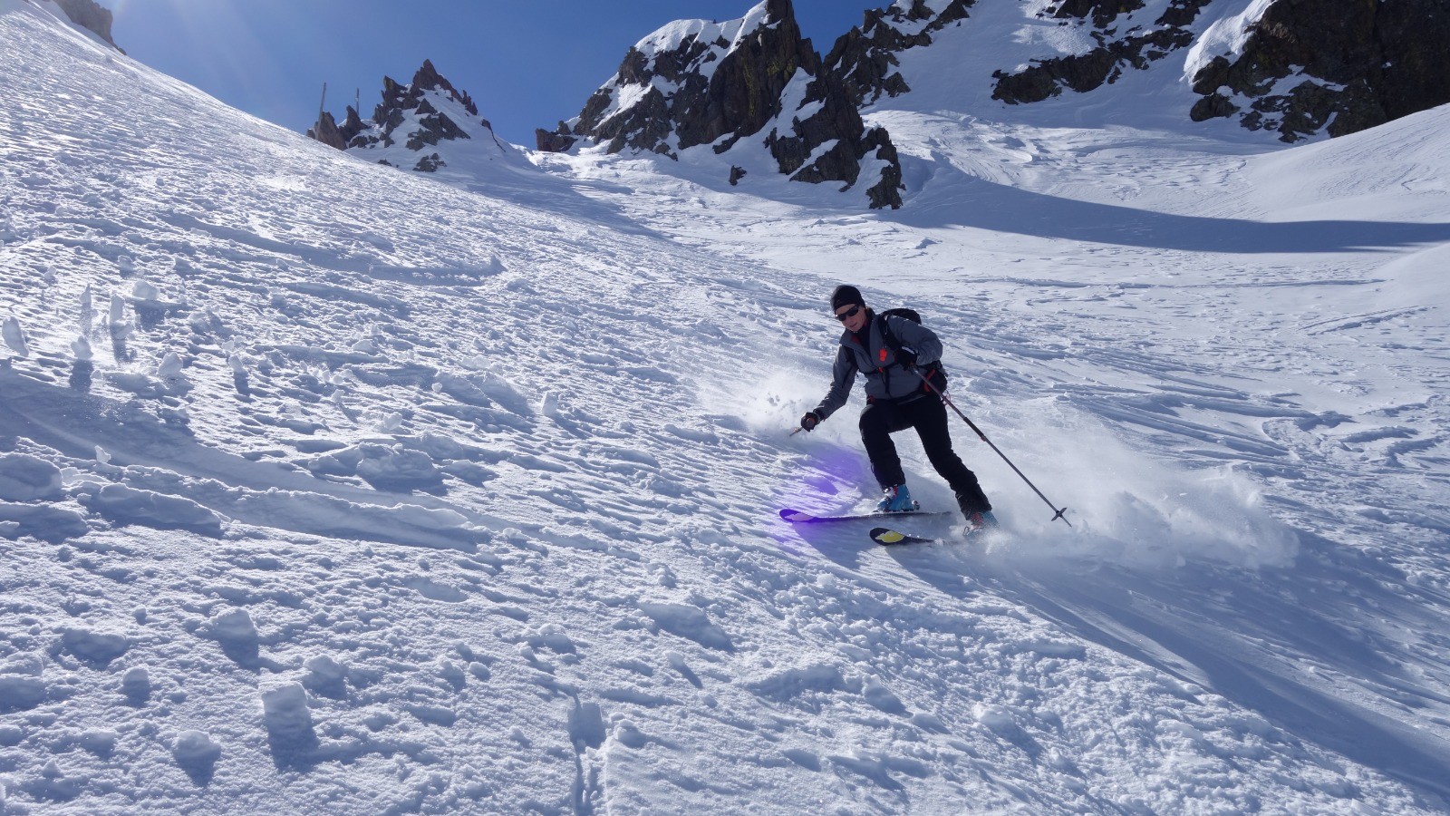 #9 Poudre tassée au départ Poudre tassée au départ