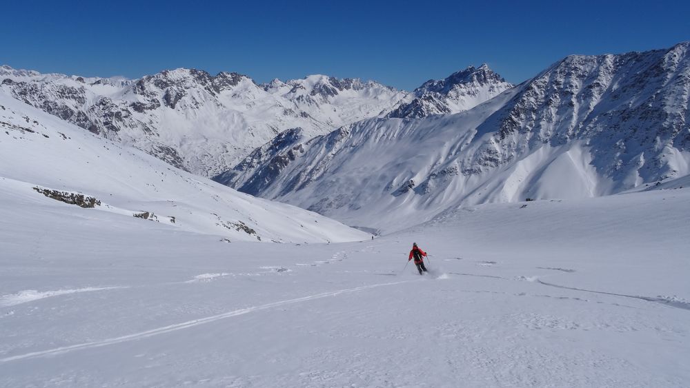 #31 Montagne de la Grande Pare, Pointe des Cerces et Grand Galibier, la boucle est bouclée ! Montagne de la Grande Pare, Pointe des Cerces et Grand Galibier, la boucle est bouclée !