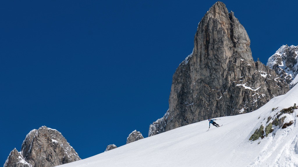 #23 Les Tribunes Les Tribunes