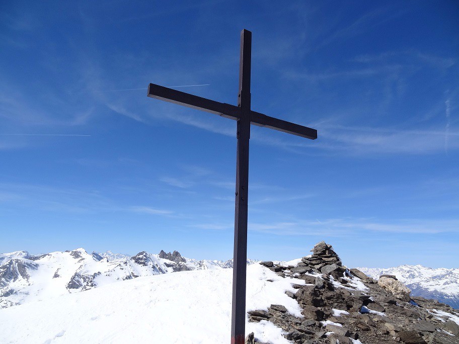 la croix du sommet Sud