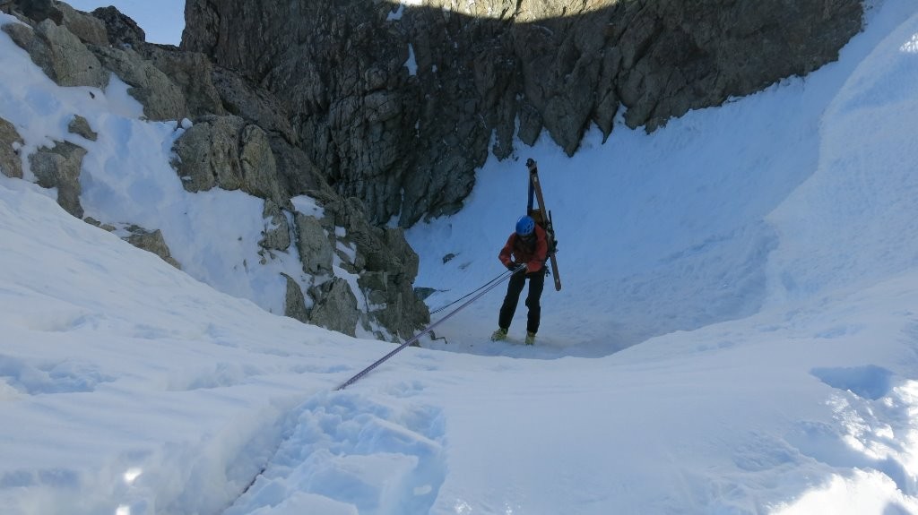 #21 J3 - rappel à la brèche du rateau pour rejoindre le glacier de Selle J3 - rappel à la brèche du rateau pour rejoindre le glacier de Selle