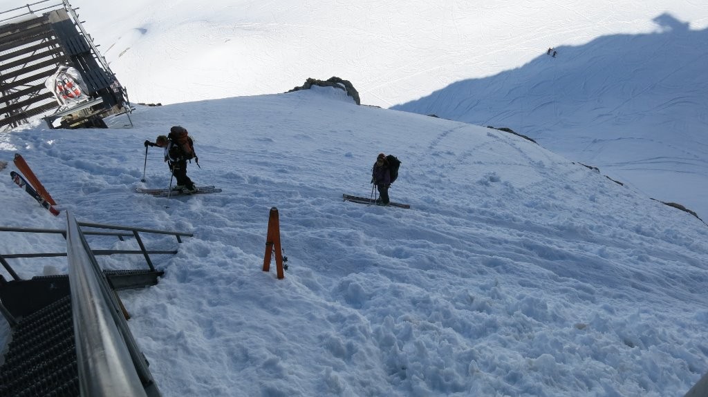 #9 J2 - Arrivée au refuge J2 - Arrivée au refuge