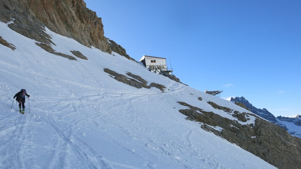 #6 J2 - Accès au refuge J2 - Accès au refuge