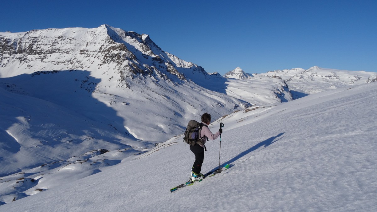 #7 le matin devant la Parrachée et le Dome de Chasseforet le matin devant la Parrachée et le Dome de Chasseforet