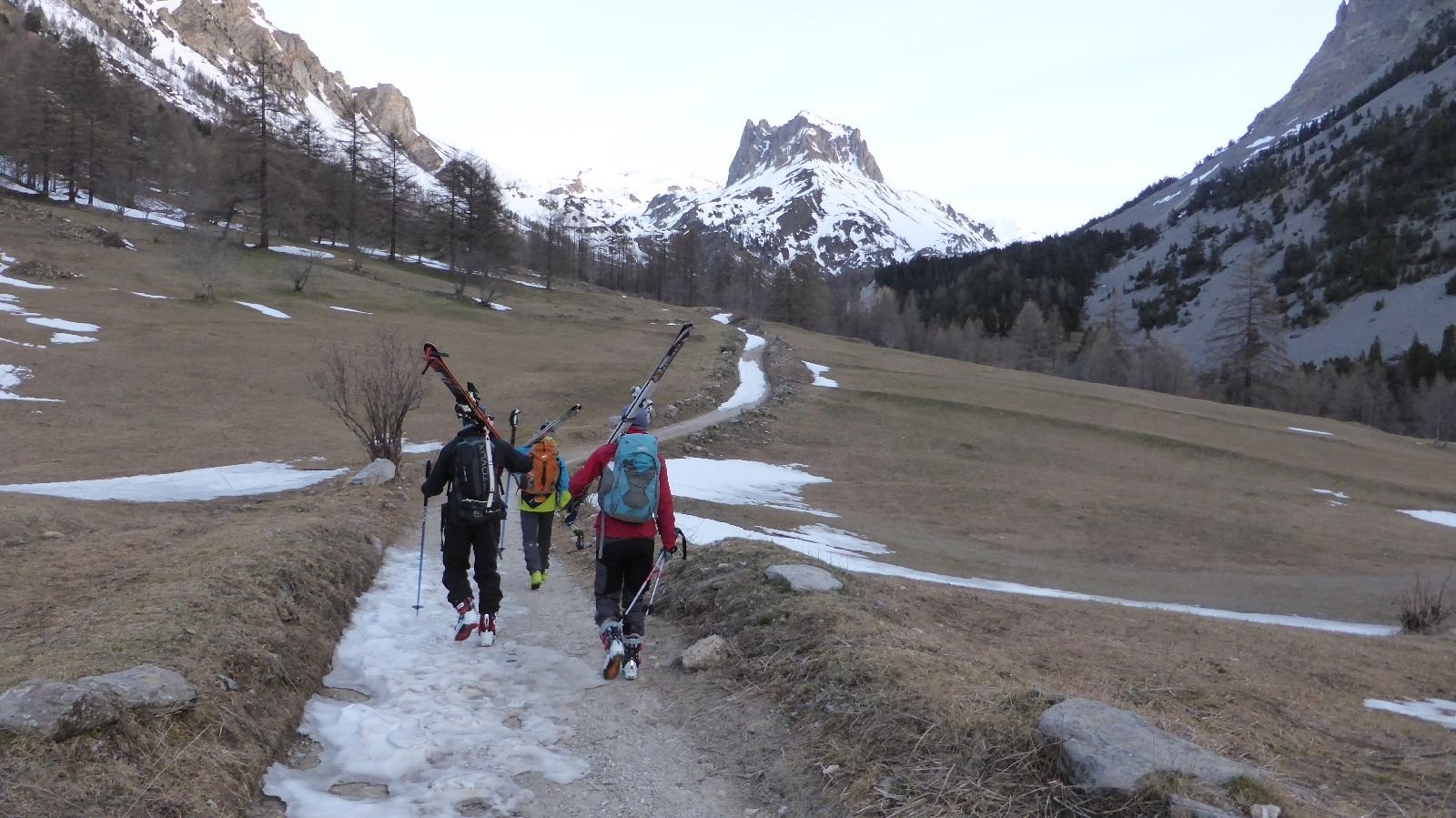 #27 3ème jour : Un peu de portage pour se réveiller 3ème jour : Un peu de portage pour se réveiller