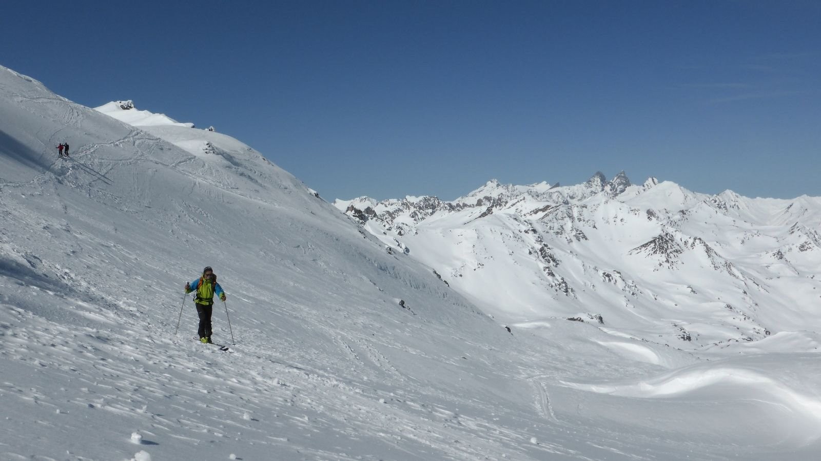 #12 Au dessus de 2500m, l Au dessus de 2500m, l'enneigement est très bon