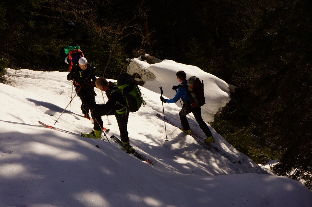 neige en quantité dès Oberwald.