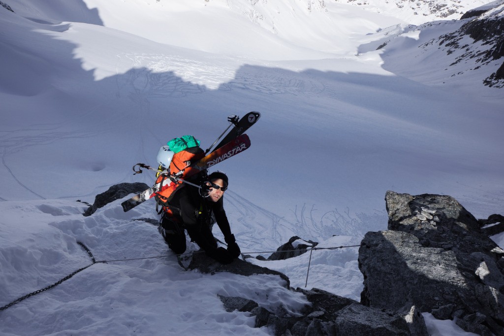 #24 Descente versant nord. Descente versant nord.