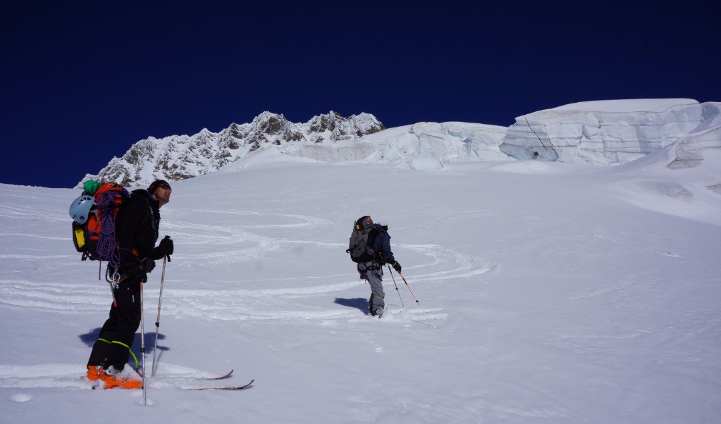 Sérac surplombant la descente du Rosenegg