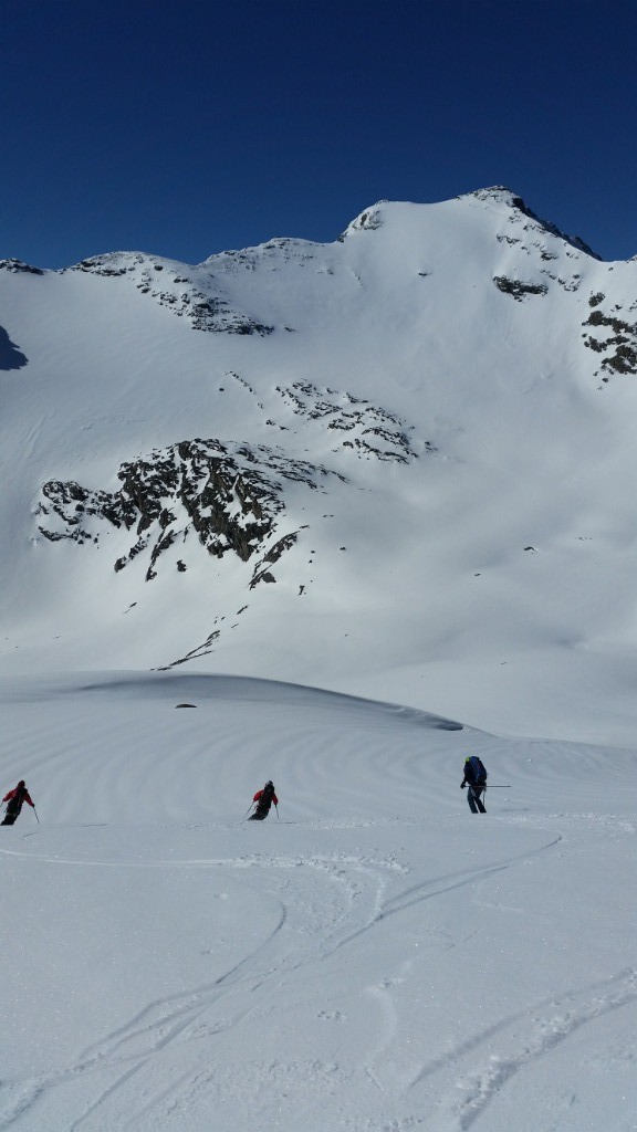 Descente moquette sous la pointe de Claret