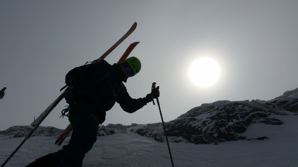 On joue à cache cache avec le soleil