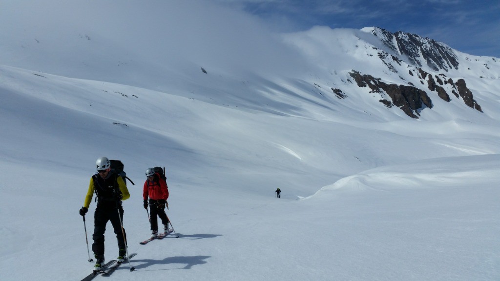 Courte remontée vers les pointes de Lorès