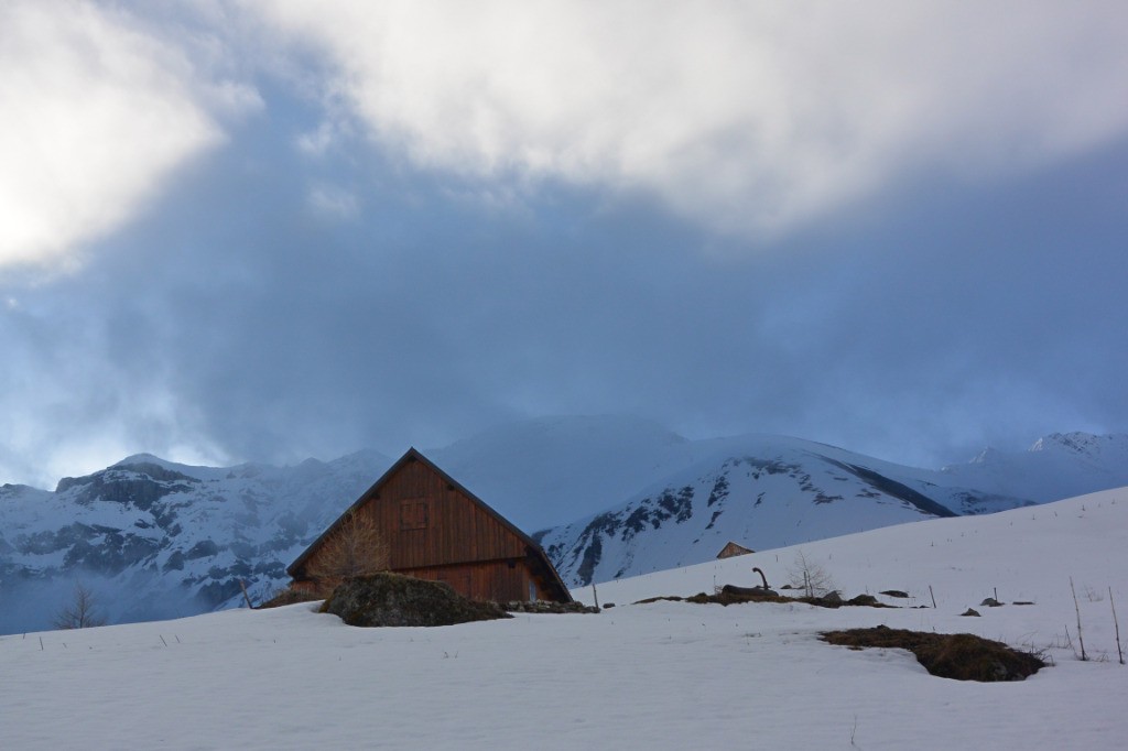 #3 De nombreux chalets d De nombreux chalets d'alpage dans le vallon