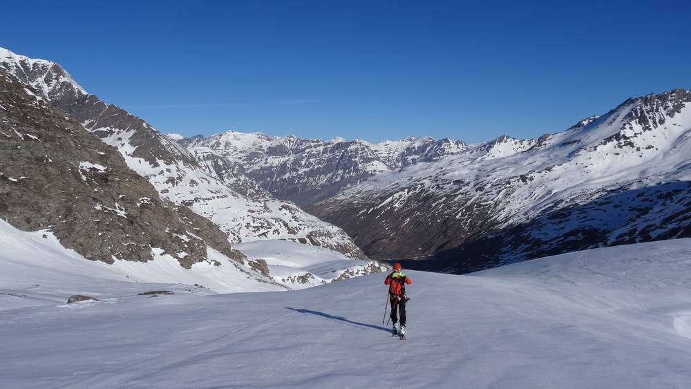 En arrière plan, Pointes du Chatelard et Croix de Dom Jean Maurice entre autres